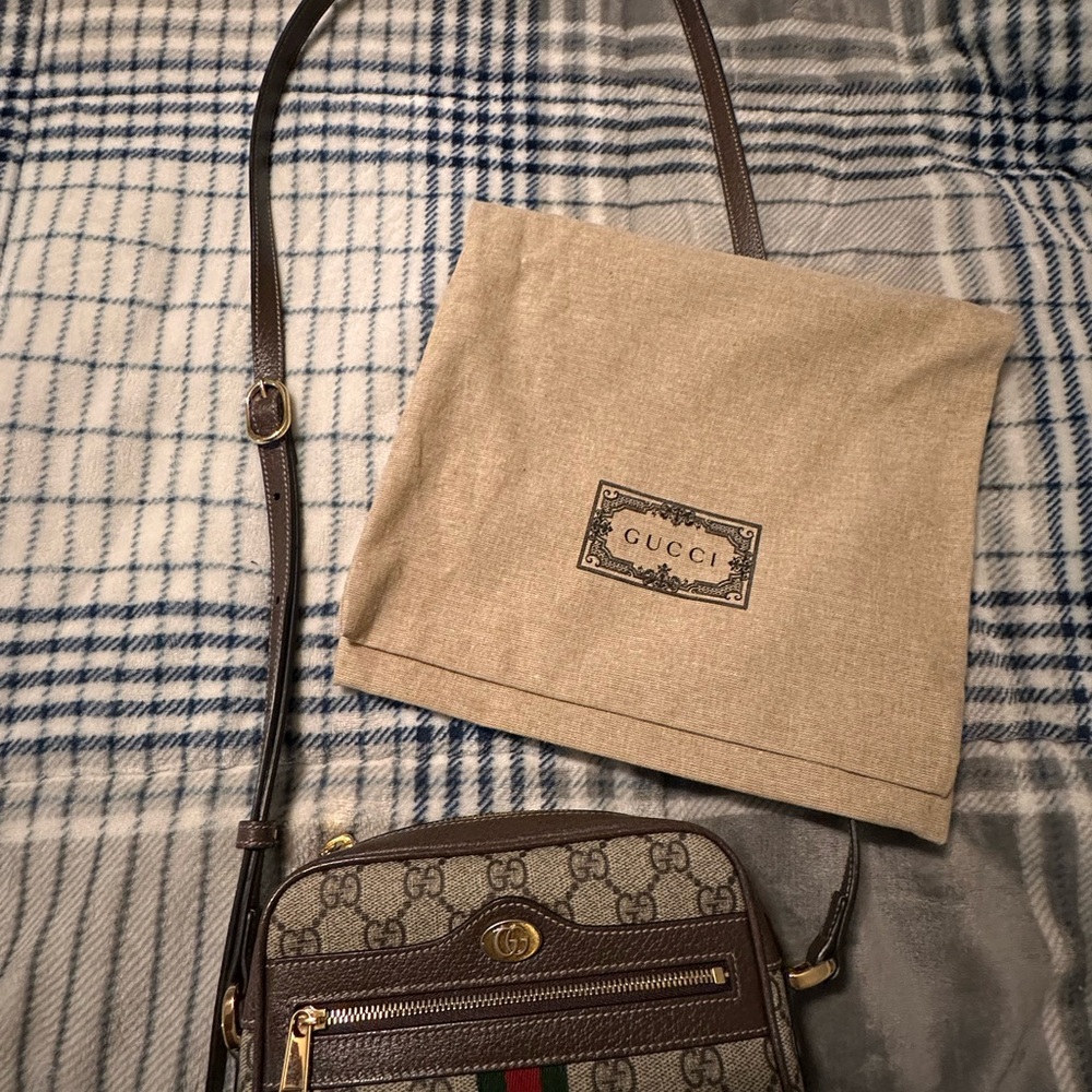 Gucci Beige and Brown GG Crossbody Bag - Picture 2 of 8